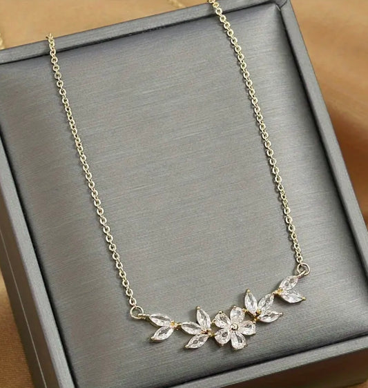 Leaf Shaped Necklace