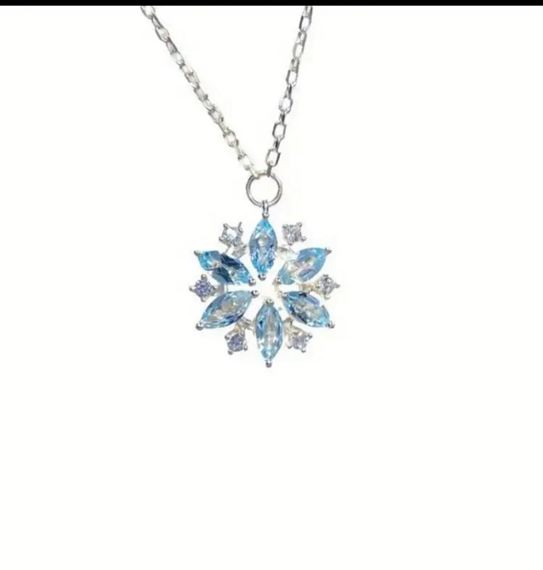 Snowflake Design Pendant